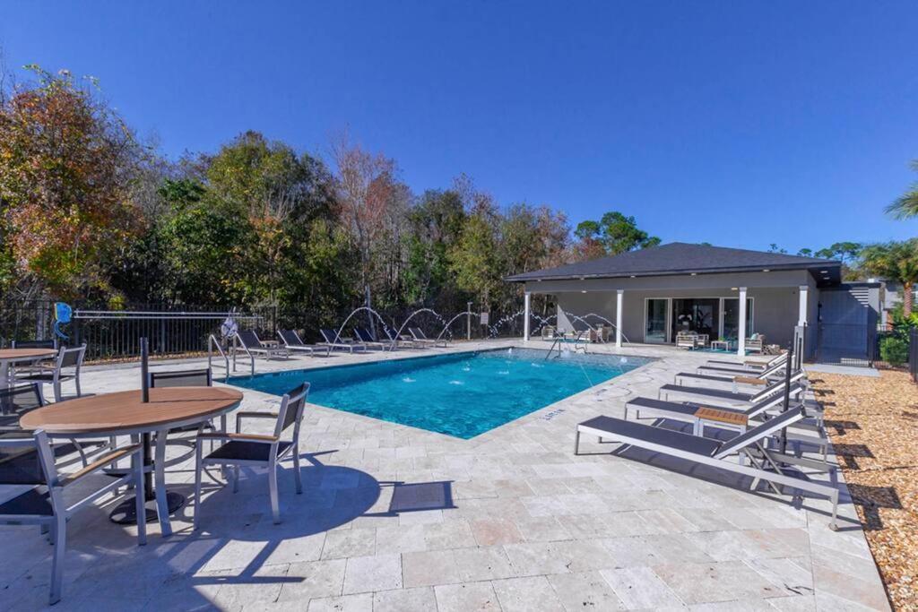 Beautiful Four Bedrooms Townhouse With Splash Pool At Le Reve Resort Kissimmee Dış mekan fotoğraf